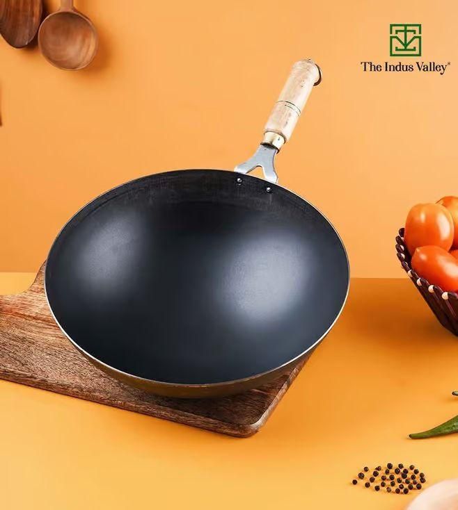 The Indus Valley Non Stick Iron Pot – Traditional Strength, Modern Style
